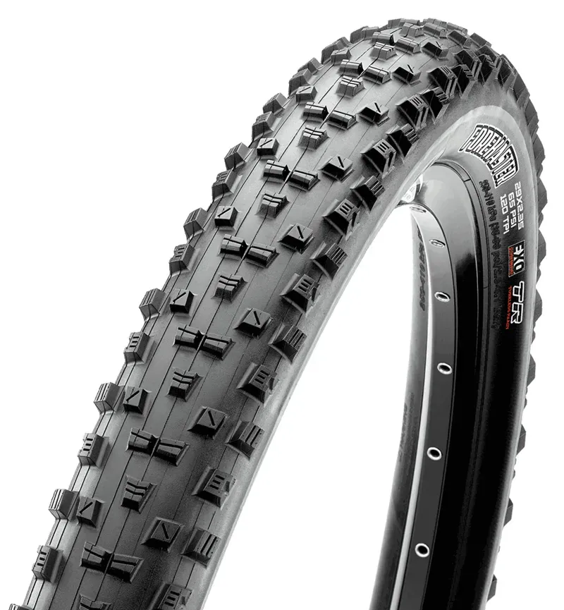 Maxxis Forekaster EXO 29x2.6-inch Wide Folding Trail Tire in Black