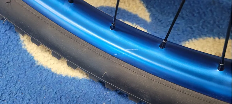 OM-DURO XL 27.5+ BLACK SPARKLE - Discounted for Minor Scratches-5