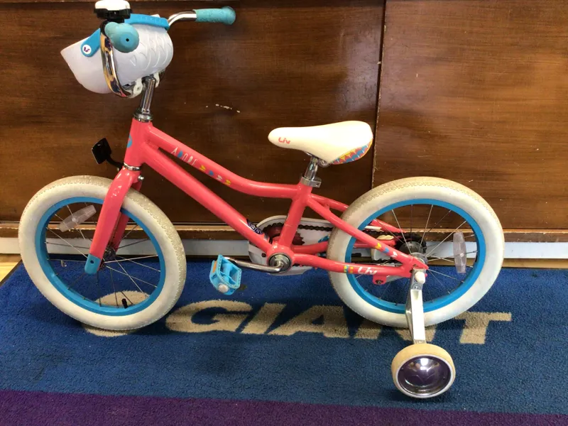 Liv Adore 16 Wheel Pink Ages 3-6 / USED - 1208-6