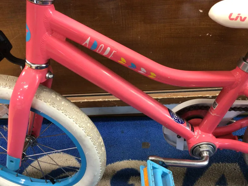 Liv Adore 16 Wheel Pink Ages 3-6 / USED - 1208-7