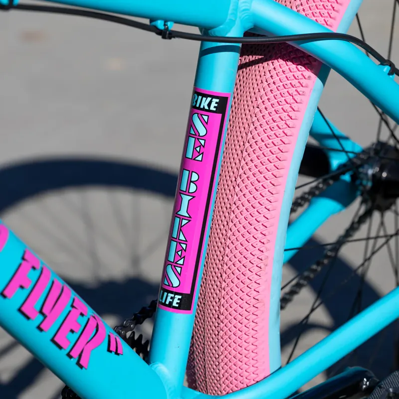 SE Maniac Flyer Aqua Bubble Gum 27.5+-4
