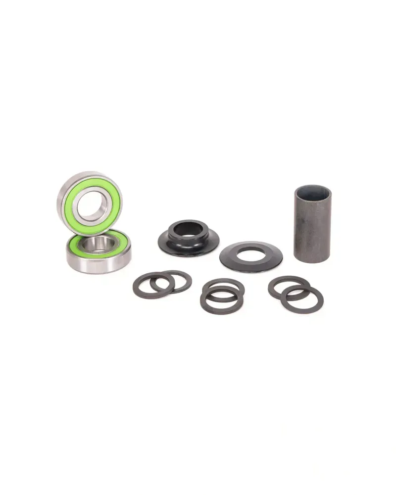 Salt Rookie 19mm Mid Bottom Bracket in Black